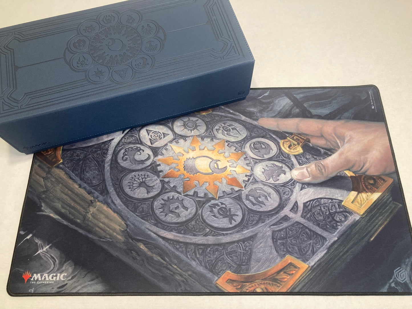 Ulitmate Guard - MTG Guild Summit Bundle