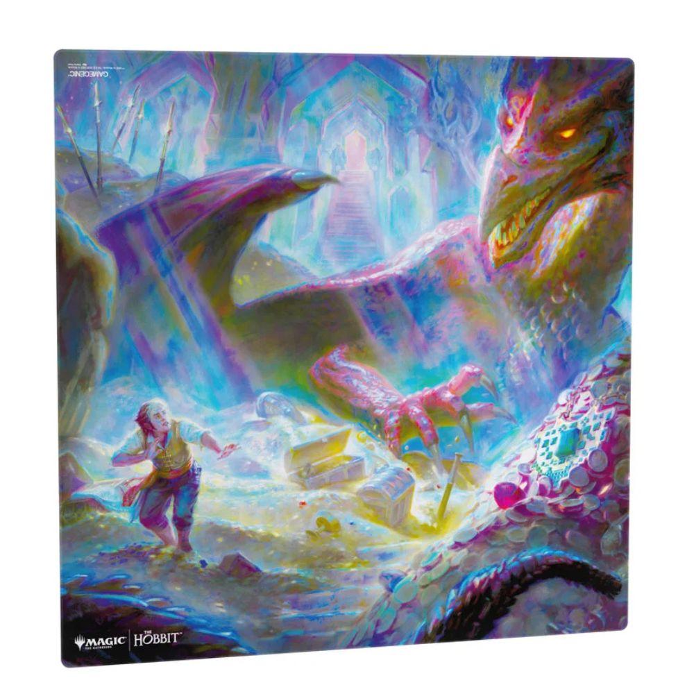 Gamegenic – Magic: The Gathering: Der Hobbit Prime 2-Player Playmat (700 x 700 mm)