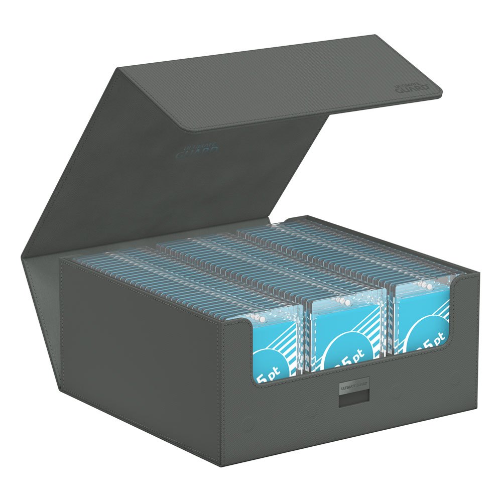 Das Treasurehive 90+ von Ultimate Guard mit Magnetic Card Cases der Größe 35pt verstaut