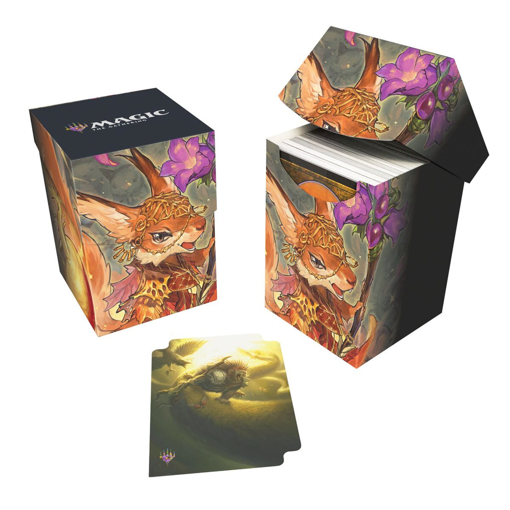 Die 100+ Deck Box von Ultra Pro im MTG Bloomburrow Design "Hazel of the Rootbloom" demonstriert