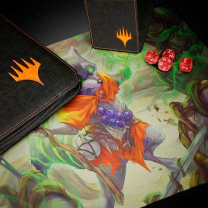 Die Play-Mat von Ultra Pro im MTG Bloomburrow Desing "Bello, Bard of the Brambles" demonstriert